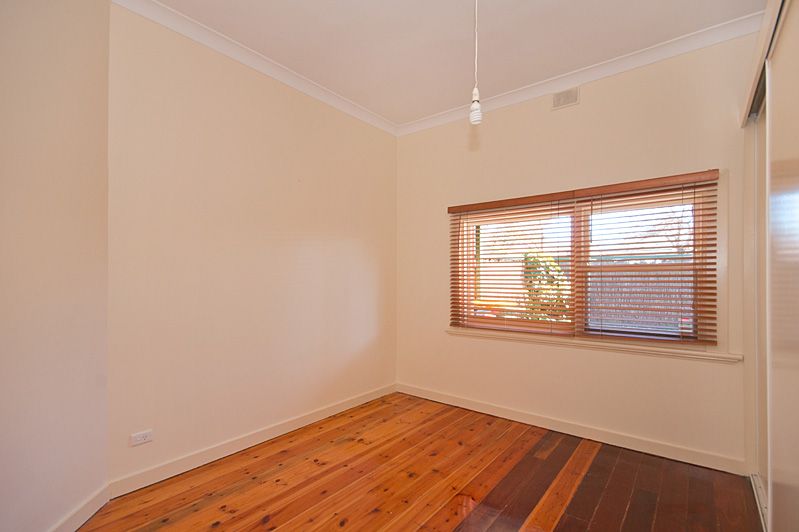 61 Richmond Street, College Park SA 5069 House For Rent 420 Domain