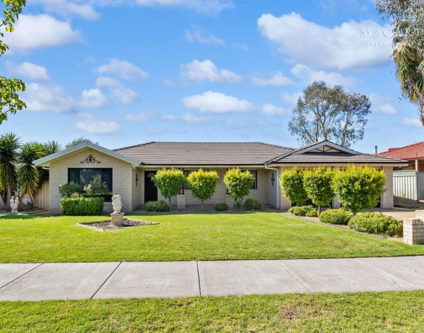 50 Yentoo Drive, Glenfield Park NSW 2650