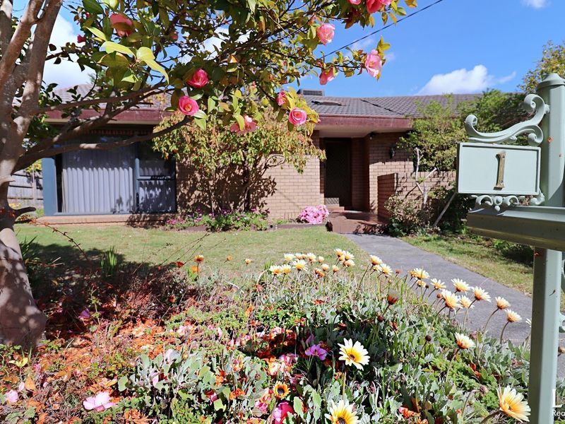 1 Kelso Place, Wantirna VIC 3152, Image 0