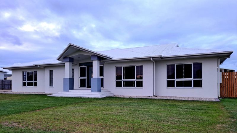 4 bedrooms House in 36 Gundabluey Crescent MOUNT LOW QLD, 4818