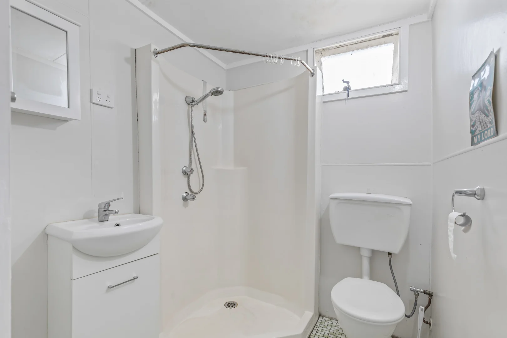 Additional image 19 of 18 Macquarie Street, West Bathurst NSW 2795