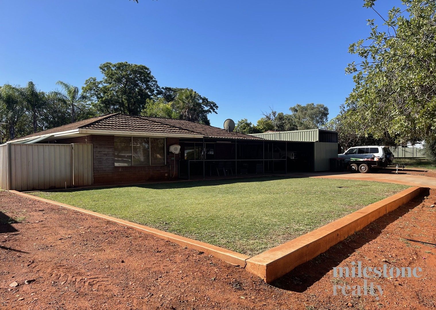 695 Milpera Street, Tom Price WA 6751, Image 2