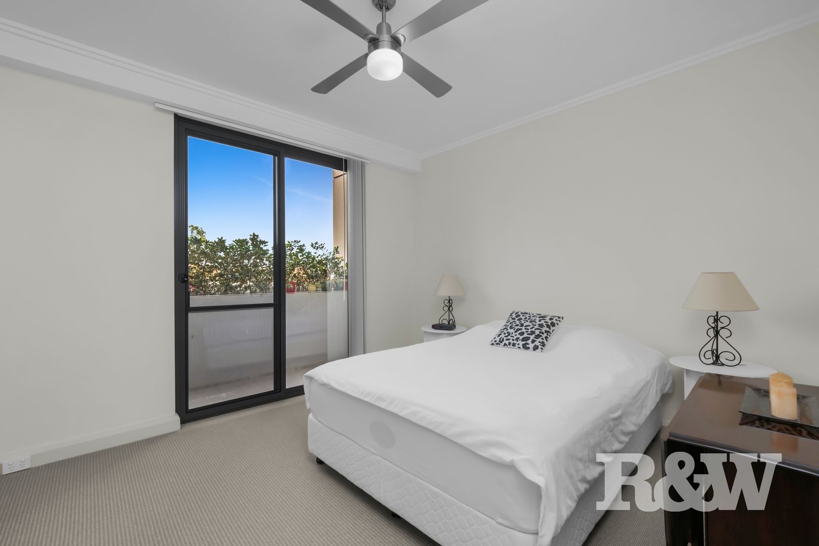 3a/541 Pembroke Road, Leumeah NSW 2560, Image 2