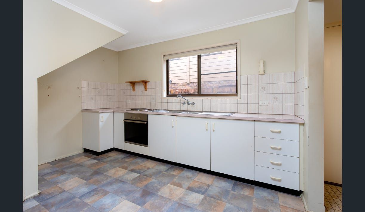 2 bedrooms Townhouse in Unit 17 / 2 Bishop Street EAGLEBY QLD, 4207