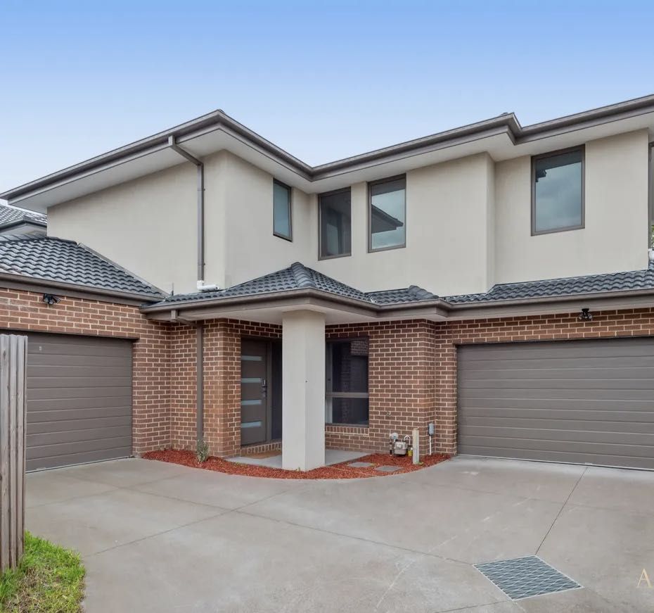 5 bedrooms Townhouse in  CLAYTON VIC, 3168