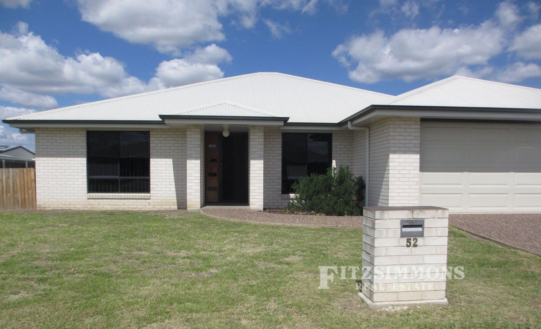 4 bedrooms House in 52 Diggers Drive DALBY QLD, 4405