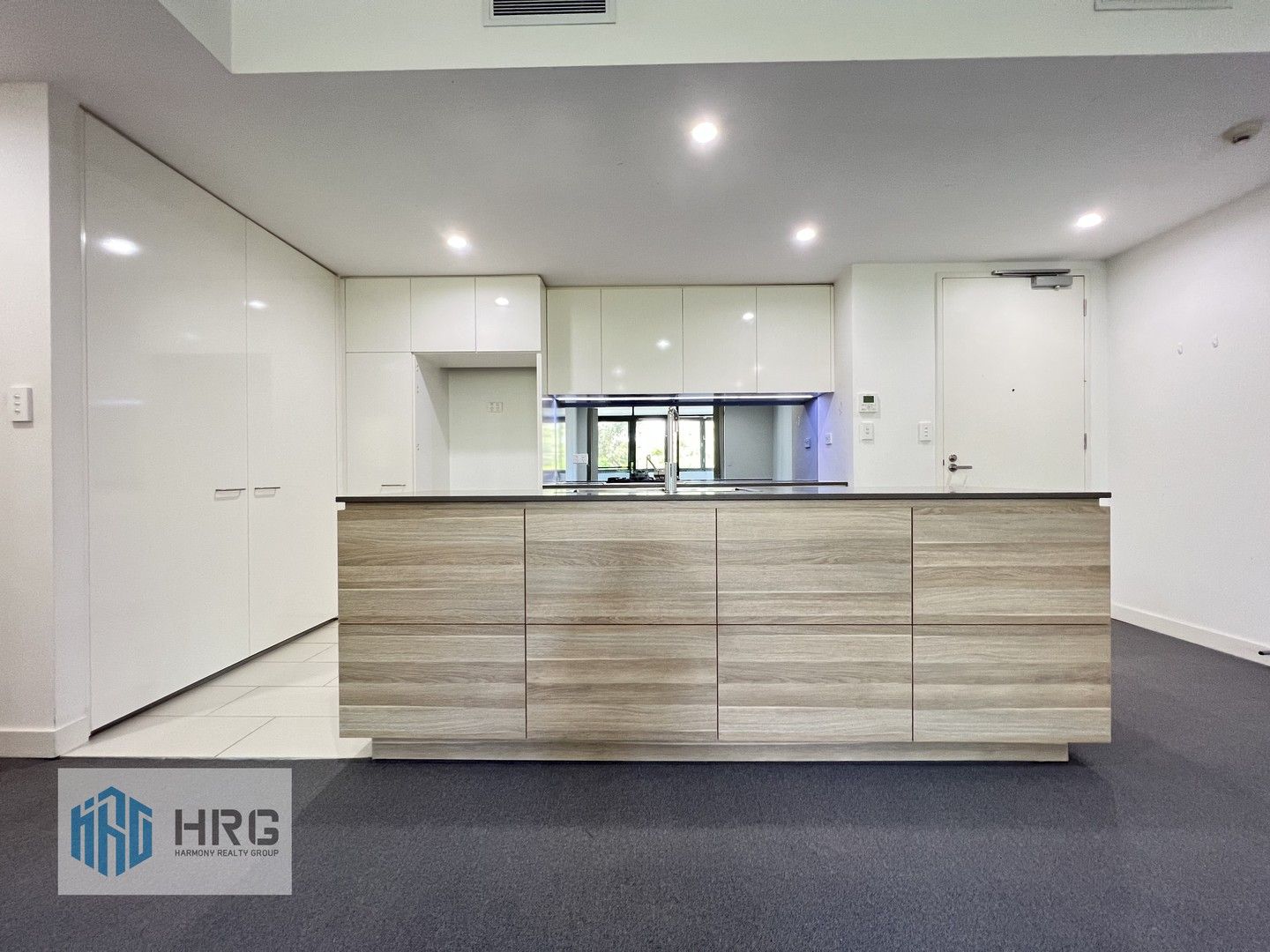 2 bedrooms Apartment / Unit / Flat in 103/13 Waterview Drive LANE COVE NSW, 2066