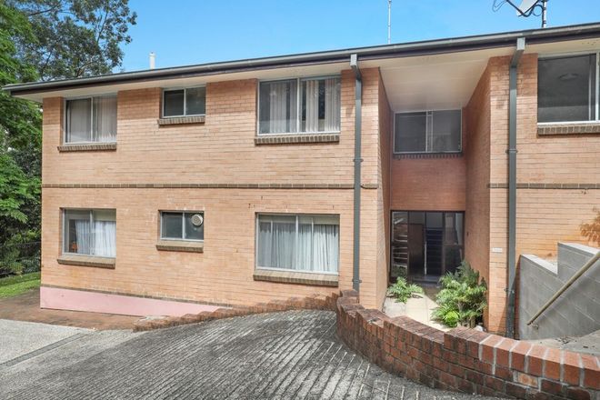 Picture of 1/70 Uralba Street, FIGTREE NSW 2525