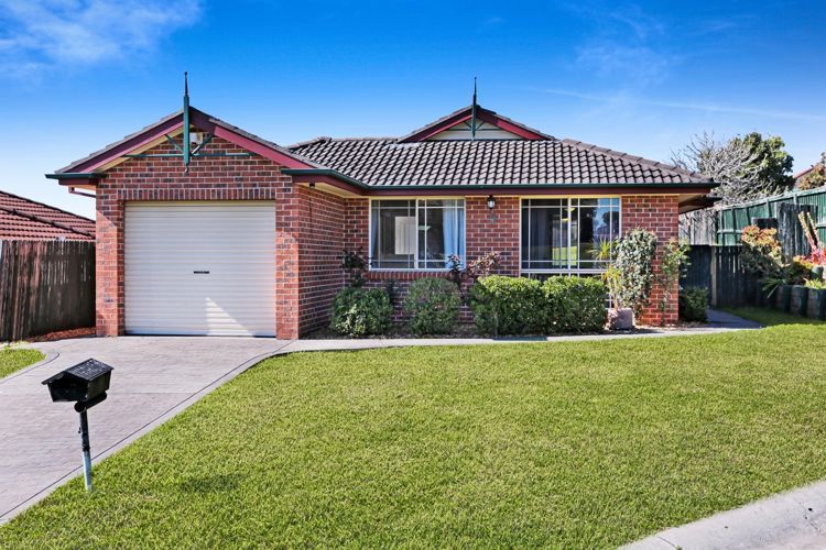 5 Topper Place, Englorie Park NSW 2560