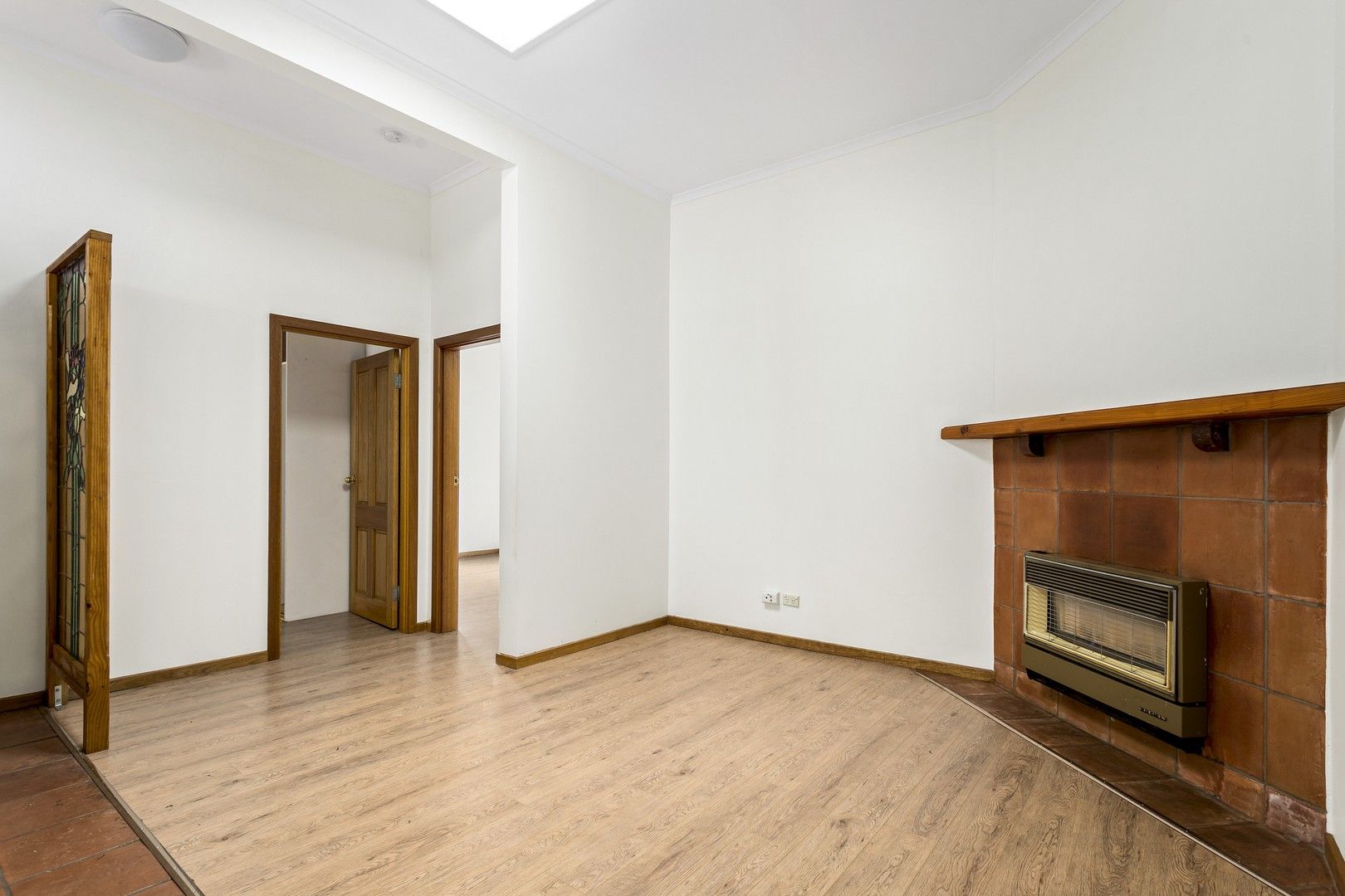 2 bedrooms Apartment / Unit / Flat in 72a Whitehorse Road DEEPDENE VIC, 3103