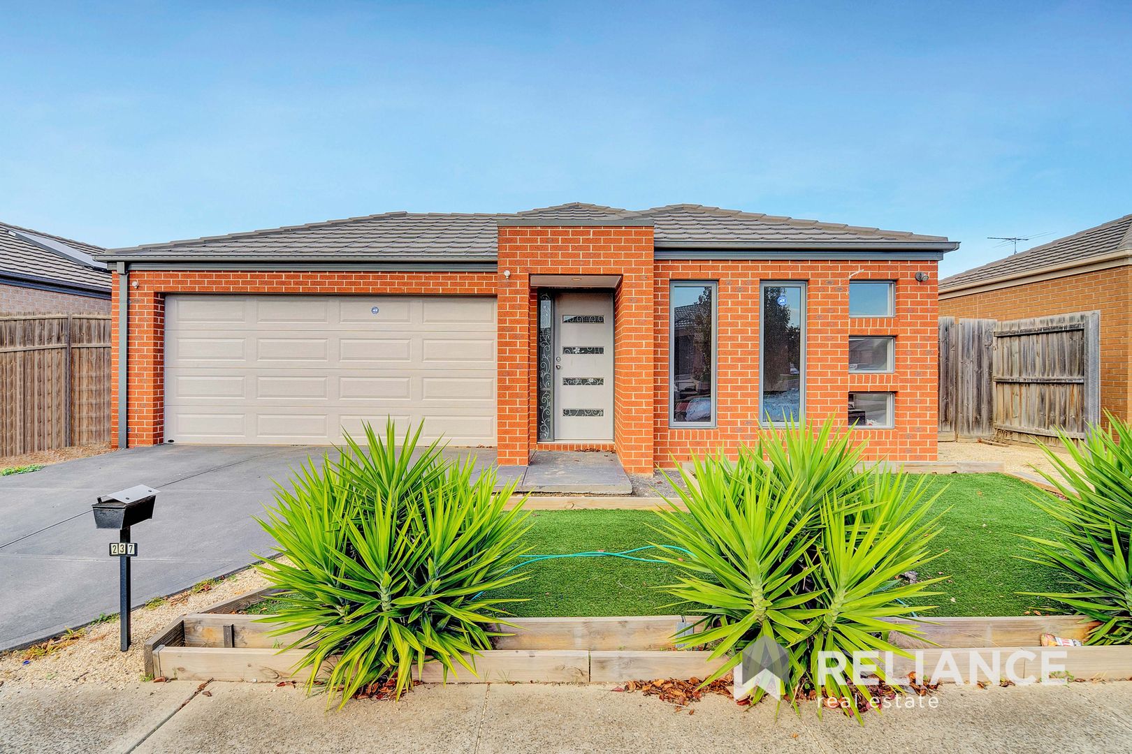 4 bedrooms House in 237 Bethany Road TARNEIT VIC, 3029