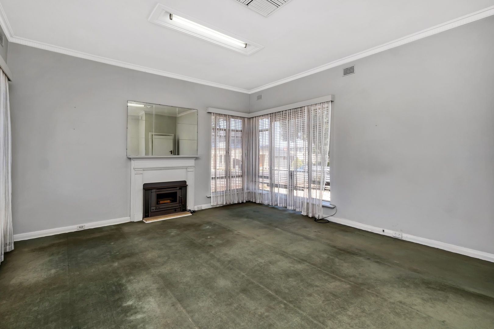 1 Ware Street, Vale Park SA 5081, Image 2