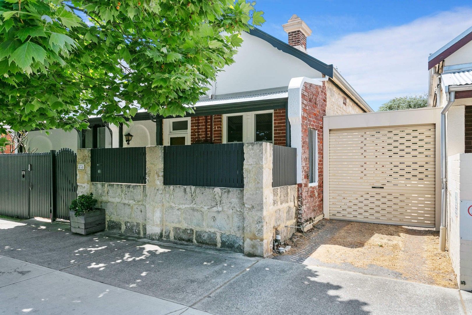 2 bedrooms House in 278 South Terrace SOUTH FREMANTLE WA, 6162