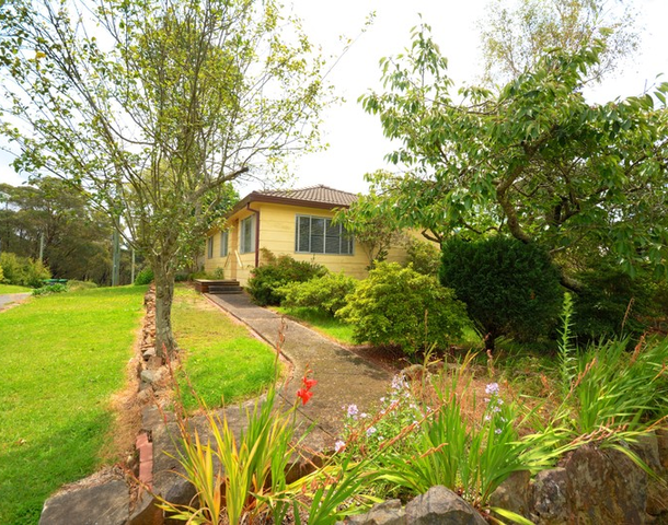 140 Hat Hill Road, Blackheath NSW 2785