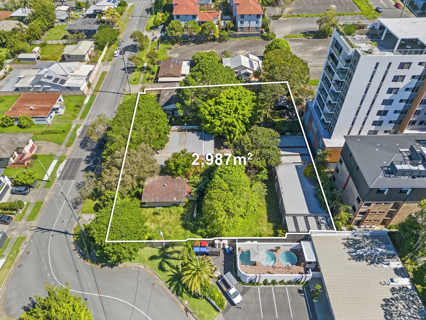 Additional image 3 of 35 Eugaree Street, Southport QLD 4215