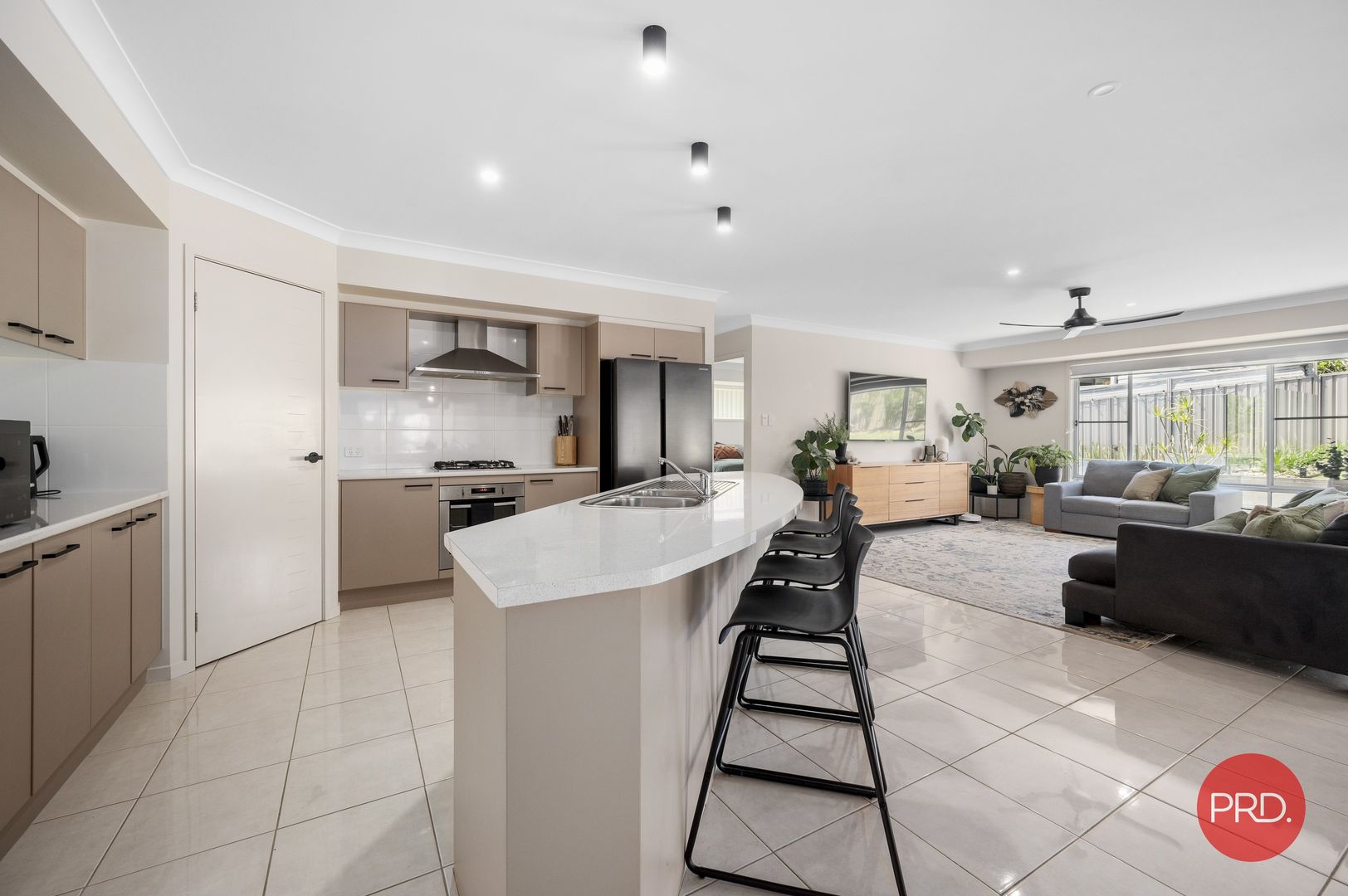 16 Moonee Creek Drive, Moonee Beach NSW 2450, Image 2