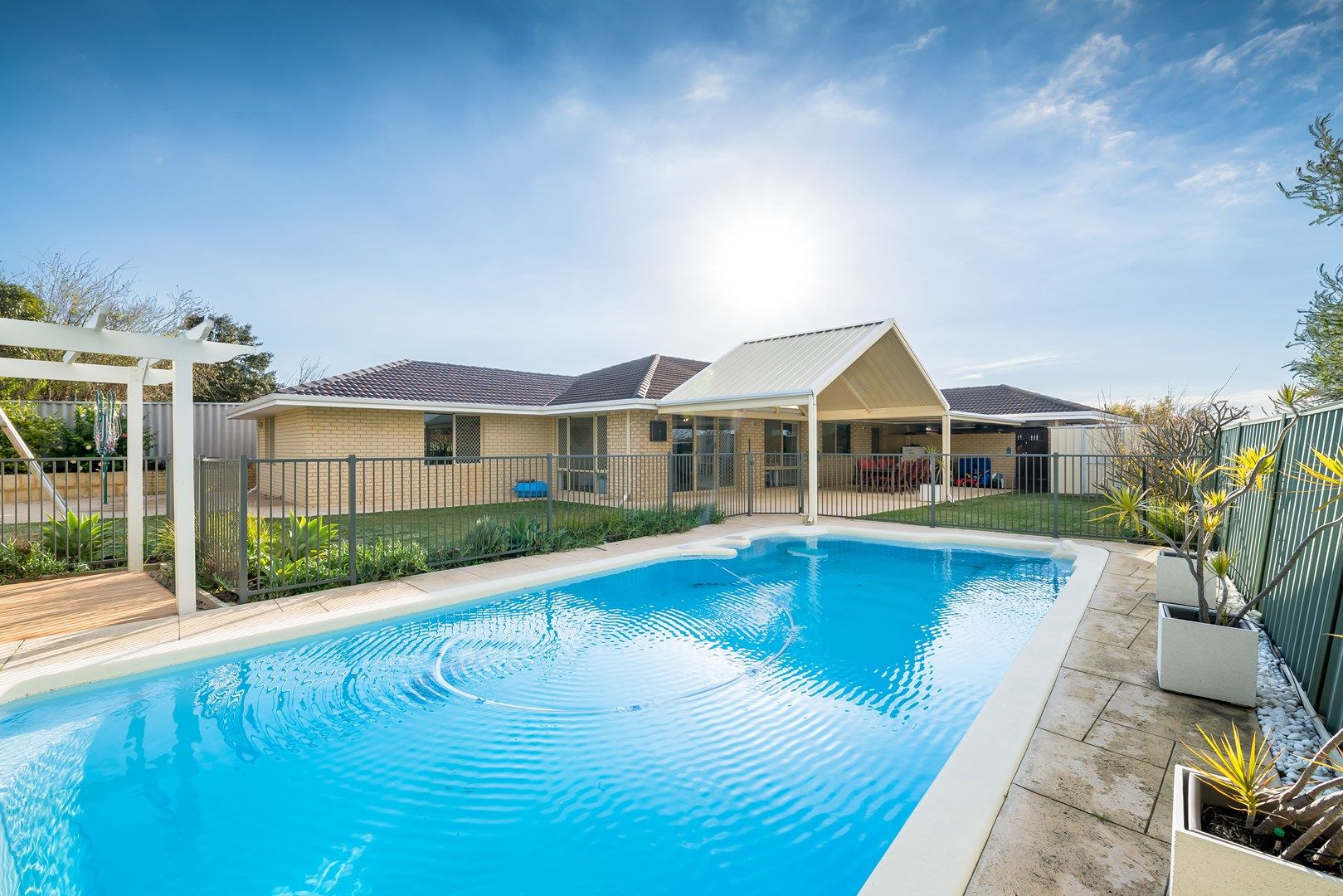 7 Bascombe Rise, Hillarys WA 6025, Image 0