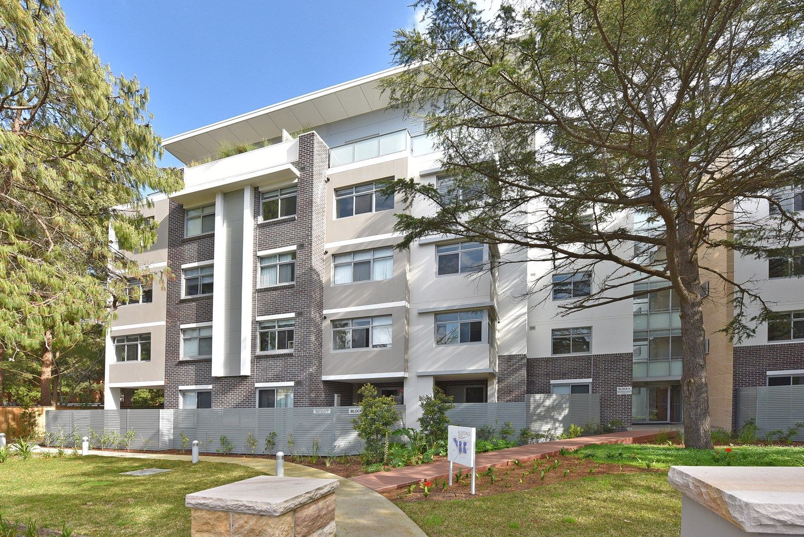 1 bedrooms Apartment / Unit / Flat in 77B/17-19 Mona Vale Road ST IVES NSW, 2075