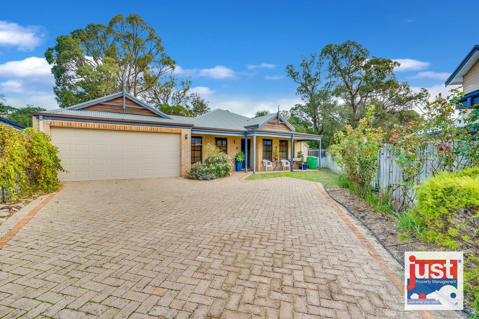4 bedrooms House in 18B Lefroy Place USHER WA, 6230