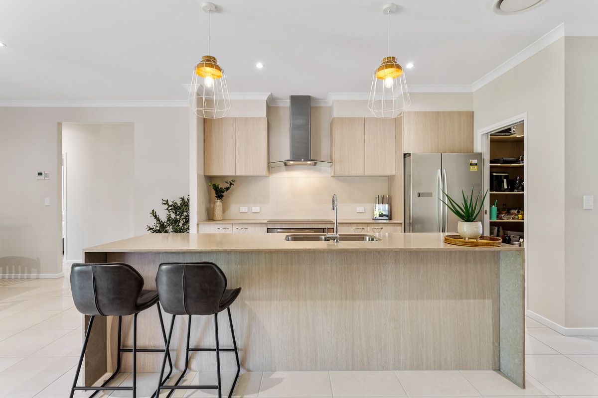 4 bedrooms House in 32 Brook Crescent BURPENGARY EAST QLD, 4505
