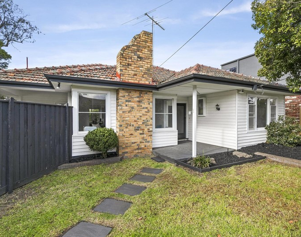 8 Sunshine Street, Pascoe Vale VIC 3044