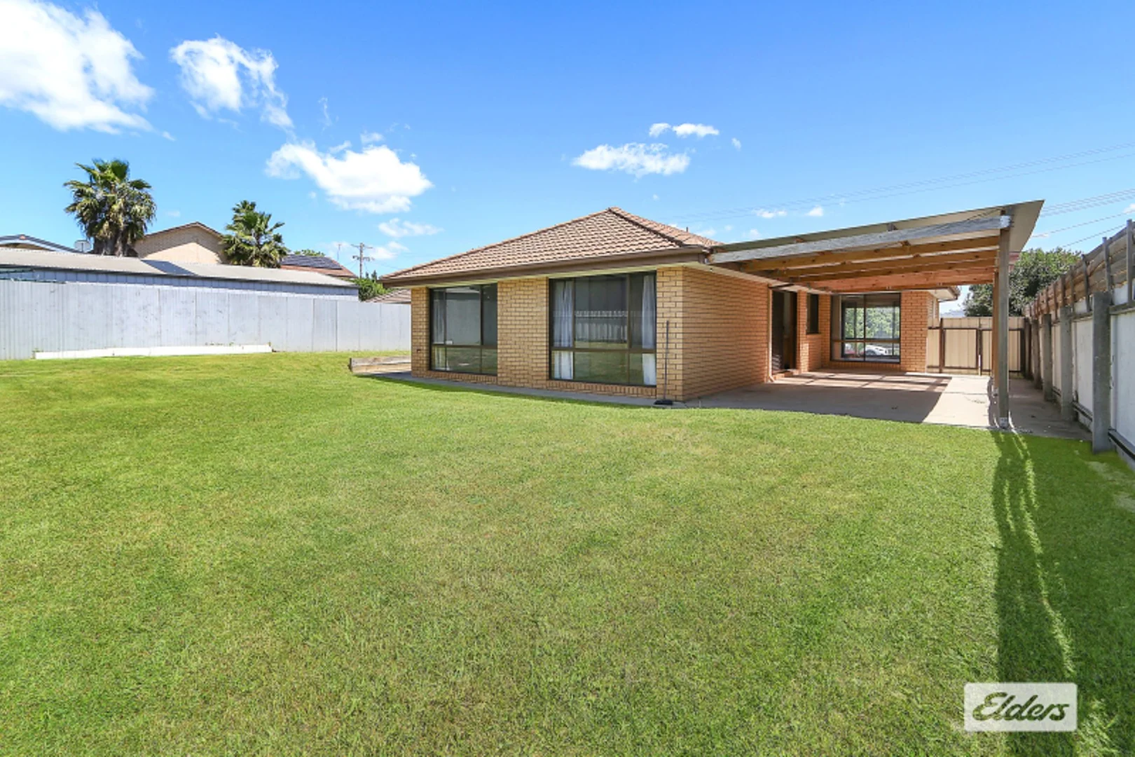 8 Maxwell Drive, Wodonga VIC 3690 - House For Rent | Domain
