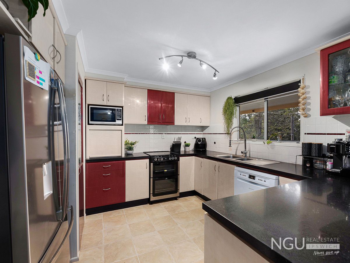 113 Velvet Street, Pine Mountain QLD 4306, Image 1