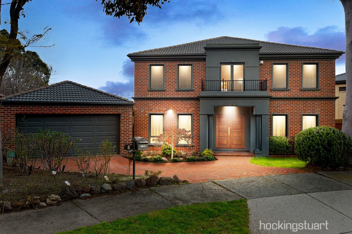 5 Chilcote Court, Box Hill South VIC 3128, Image 0