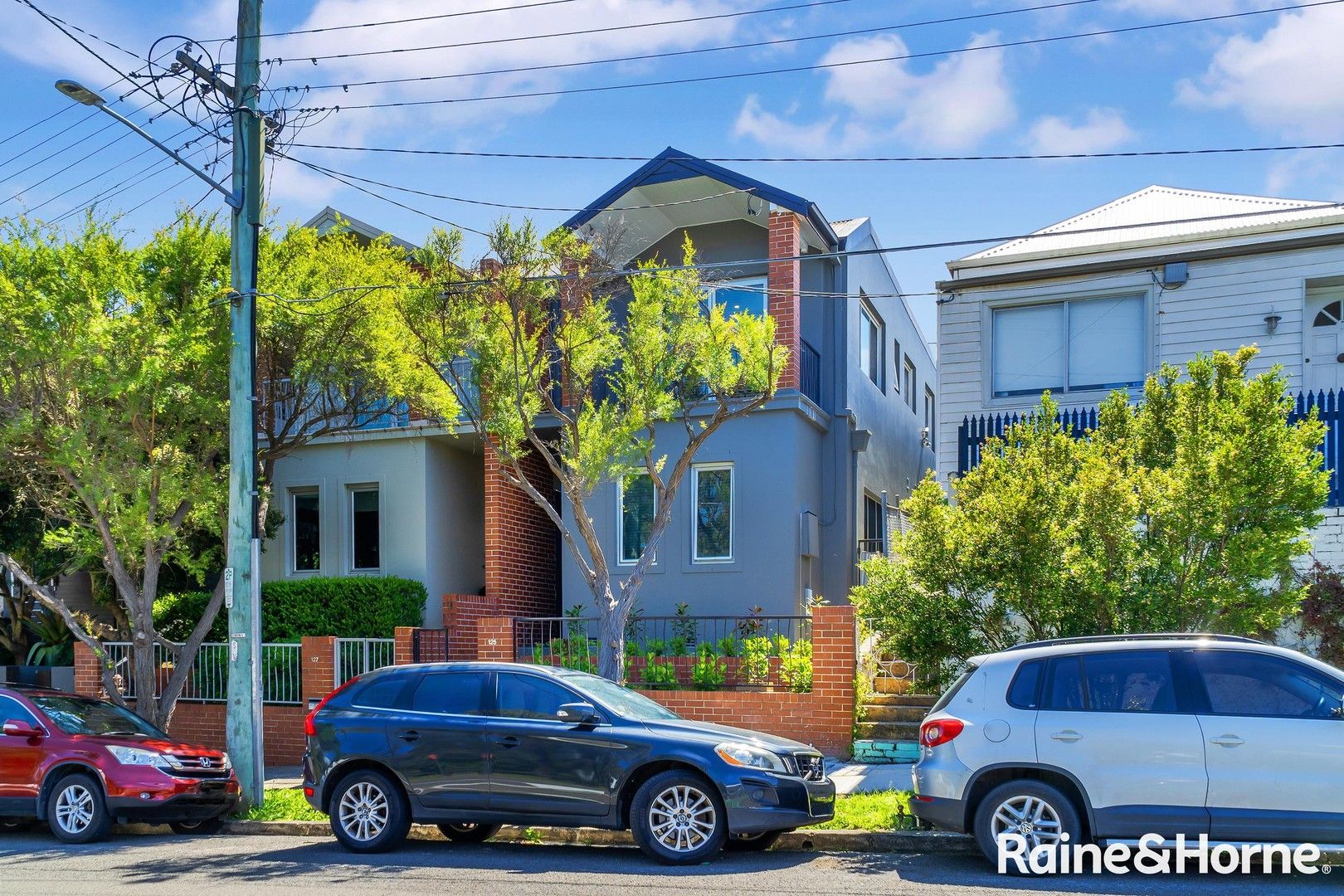 4 bedrooms House in 125 Meeks Road MARRICKVILLE NSW, 2204