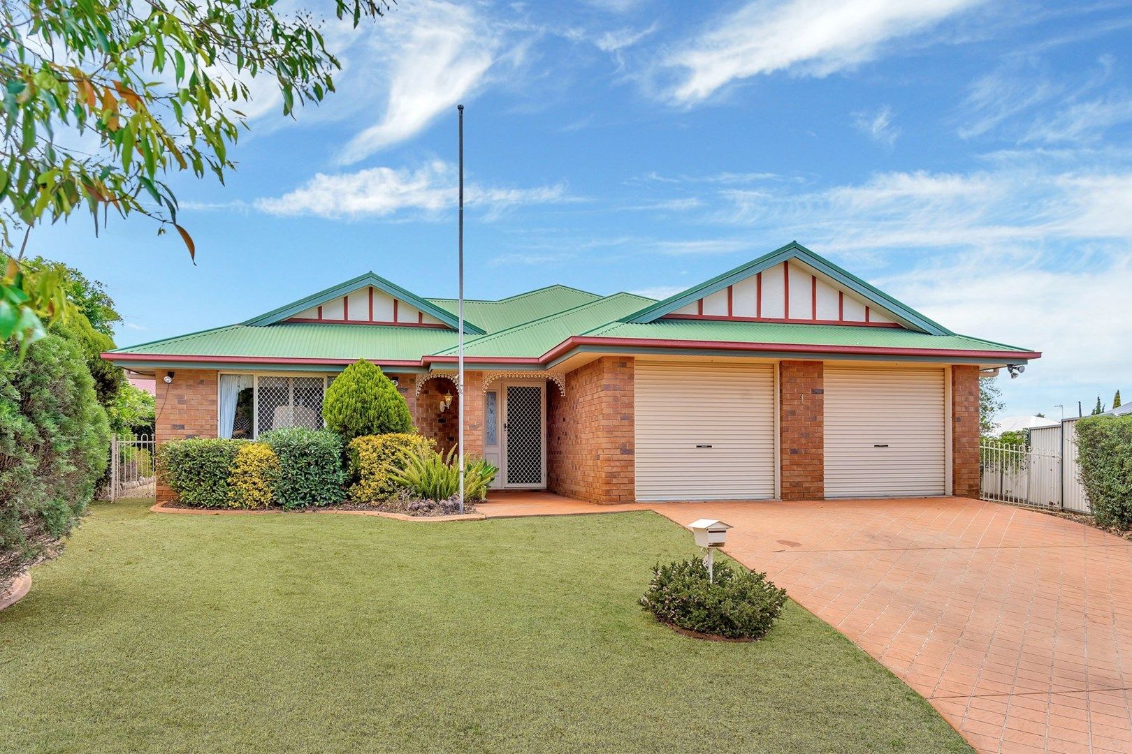 1 Mirage Court, Wilsonton QLD 4350, Image 0