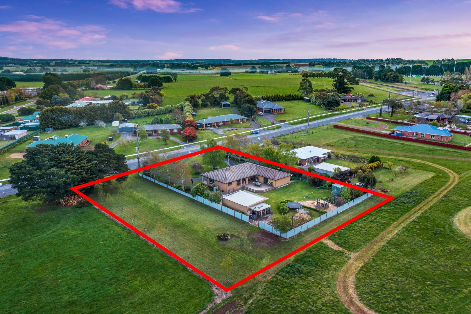 2800 Old Melbourne Road, Dunnstown VIC 3352, Image 2