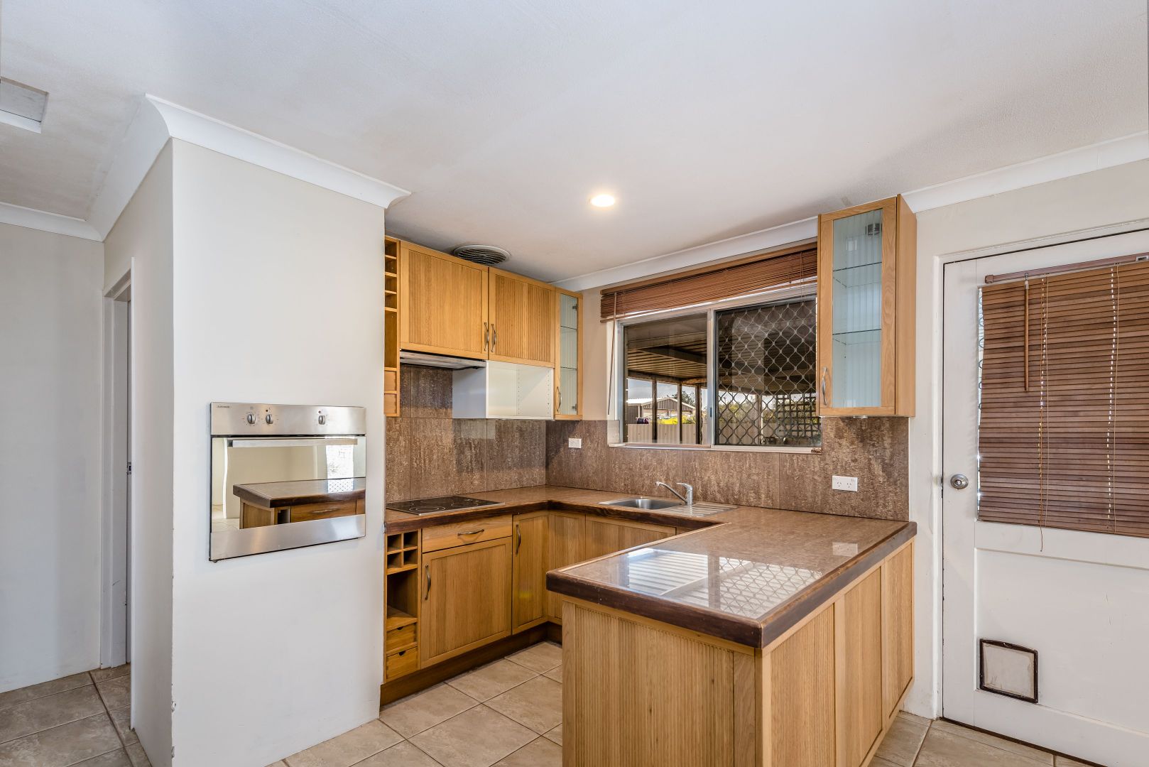 19 McAleer Drive, Mahomets Flats WA 6530, Image 2