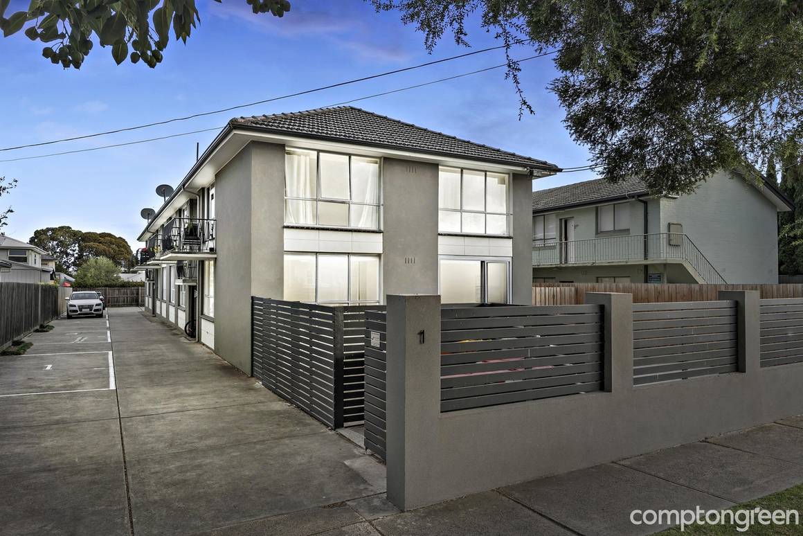 Picture of 1/1 Hampton Parade, WEST FOOTSCRAY VIC 3012