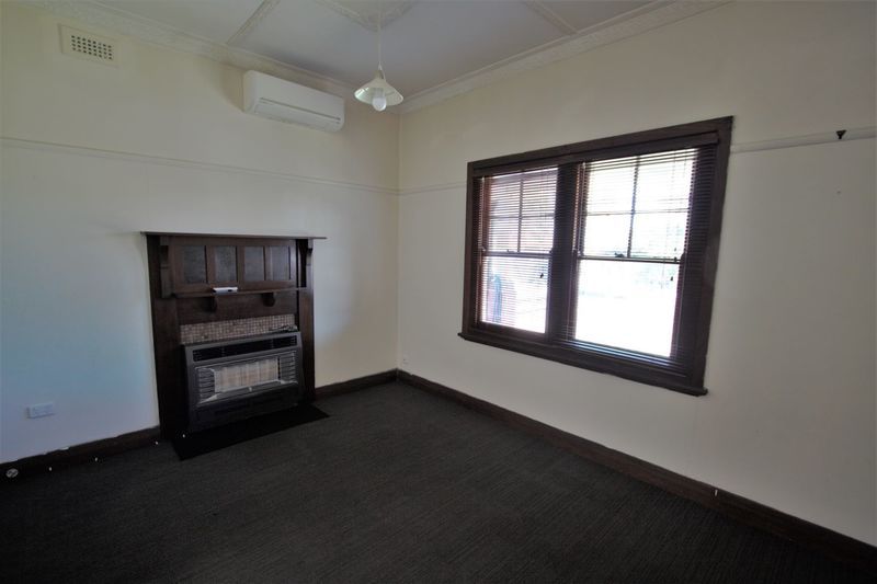 12 Scott Street, Hampton East VIC 3188, Image 2