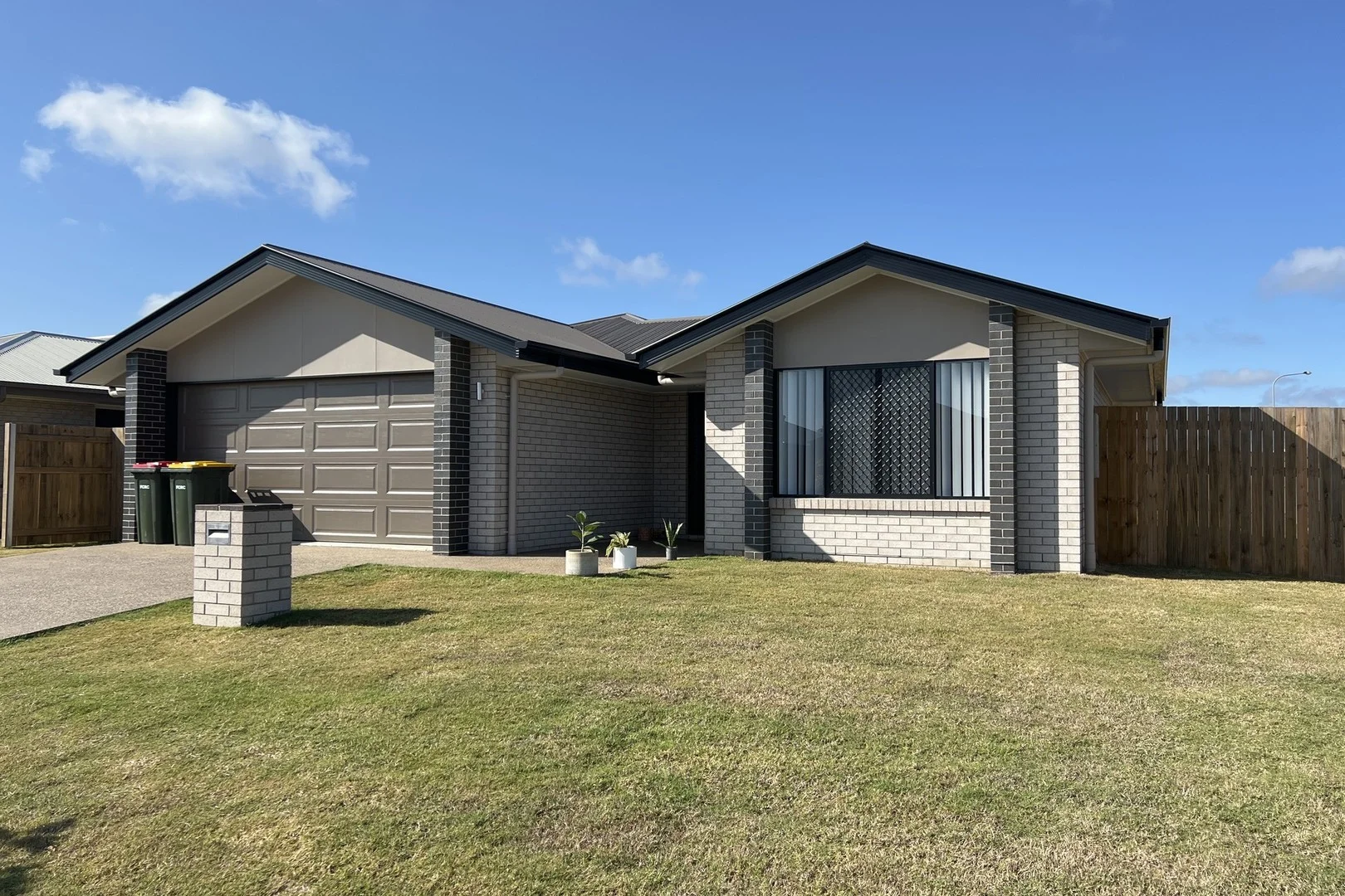 1 Seagrass Lane, Eli Waters QLD 4655