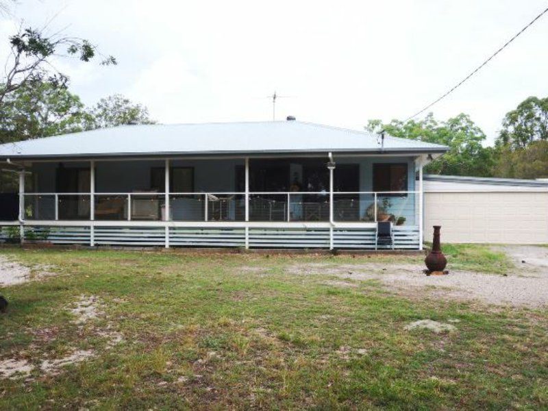54 Coast Road, Macleay Island QLD 4184, Image 0