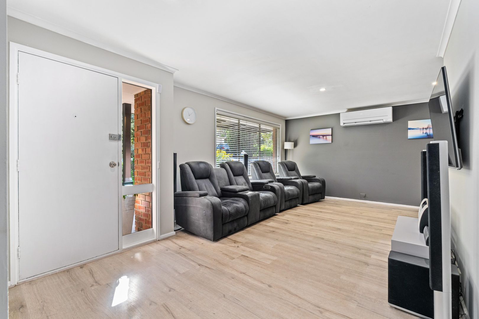 6 Musgrave Avenue, Aberfoyle Park SA 5159, Image 2