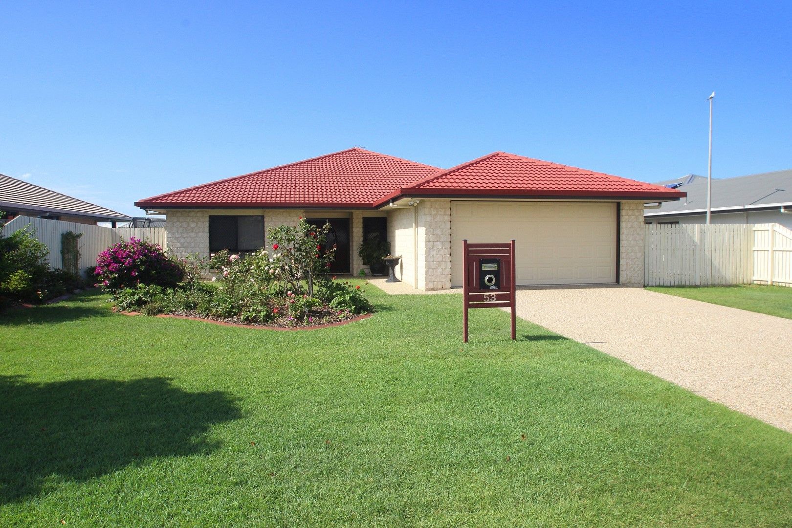 53 Bayswater Drive, Urraween QLD 4655