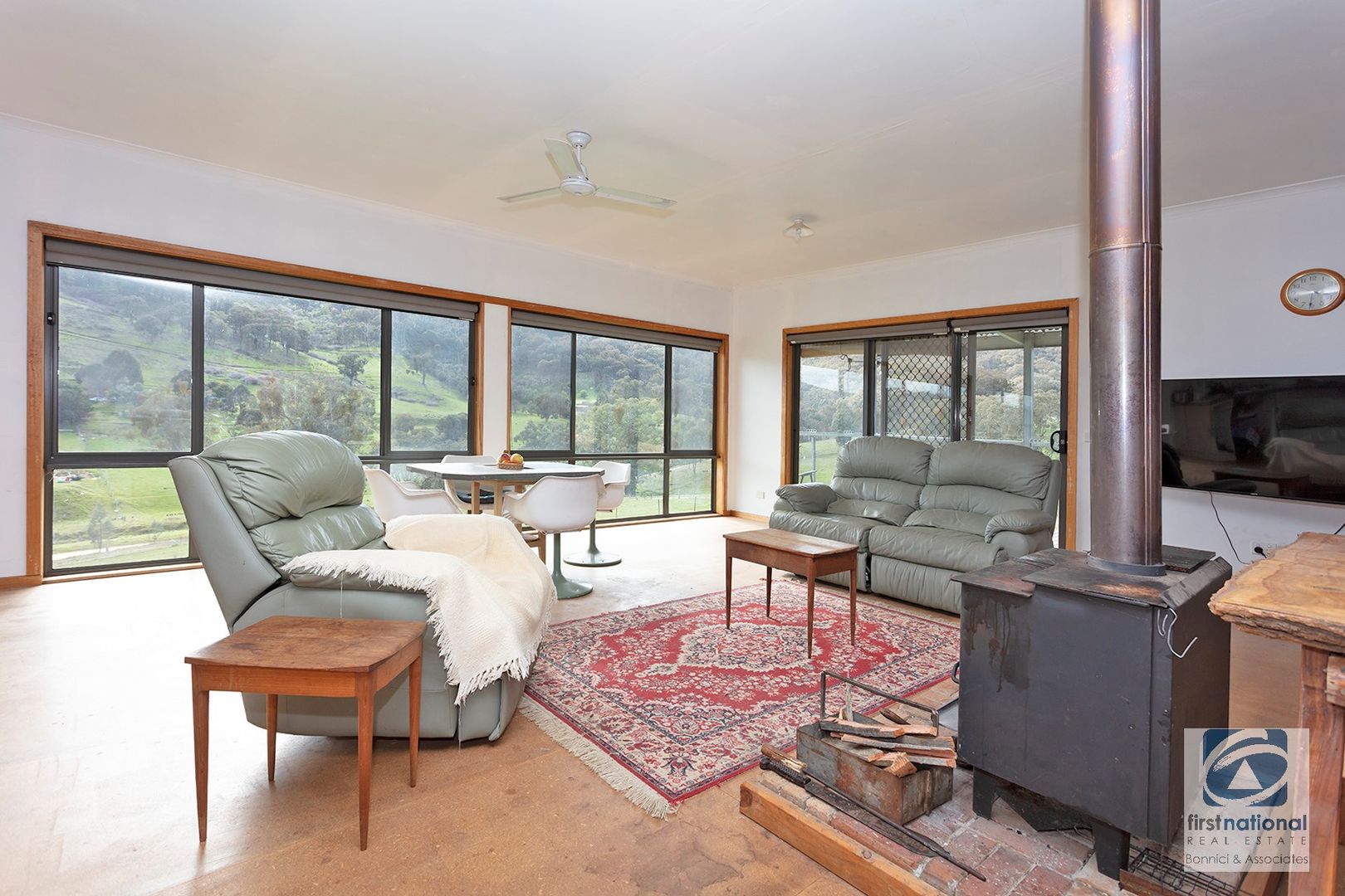 652 Sirls Road, Bethanga VIC 3691, Image 2