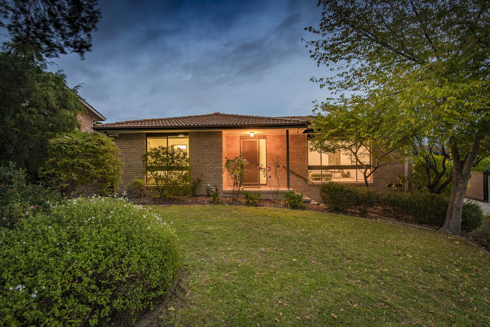 11 Lowerson Place, Gowrie ACT 2904, Image 2