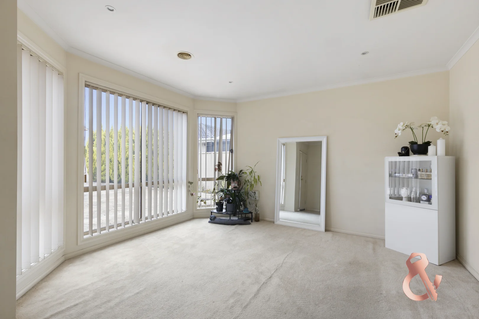 Additional image 5 of 2/128 Centenary Drive, Mill Park VIC 3082