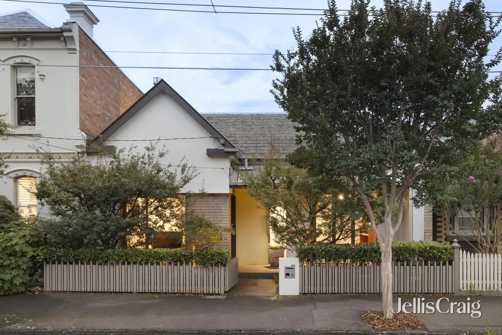 2 North Terrace, Clifton Hill VIC 3068