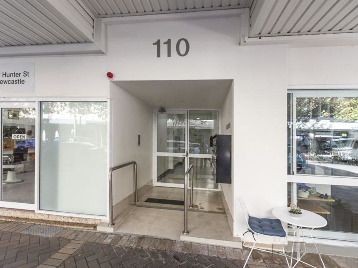 303/108 Hunter Street, Newcastle NSW 2300, Image 2