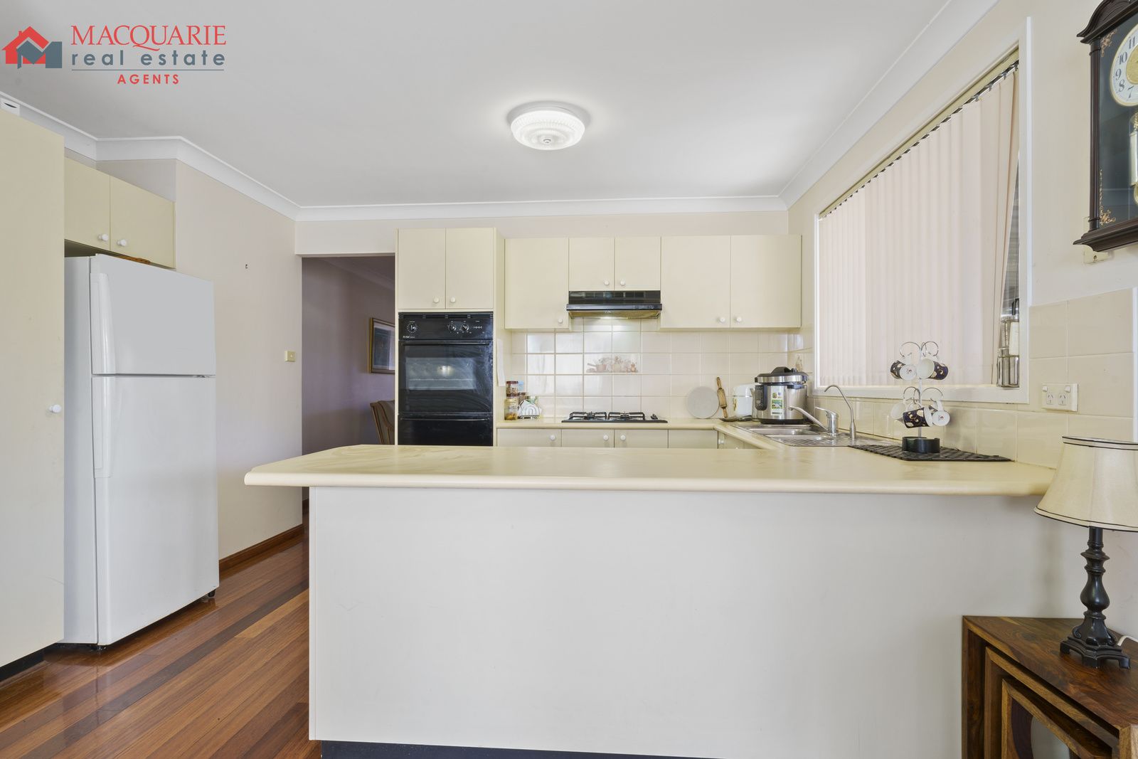 10 Tuross Close, Prestons NSW 2170, Image 1