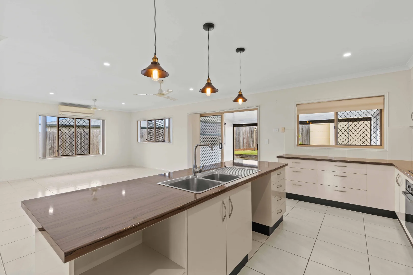 Additional image 12 of 1 Kingfisher Drive, Oakhurst QLD 4650