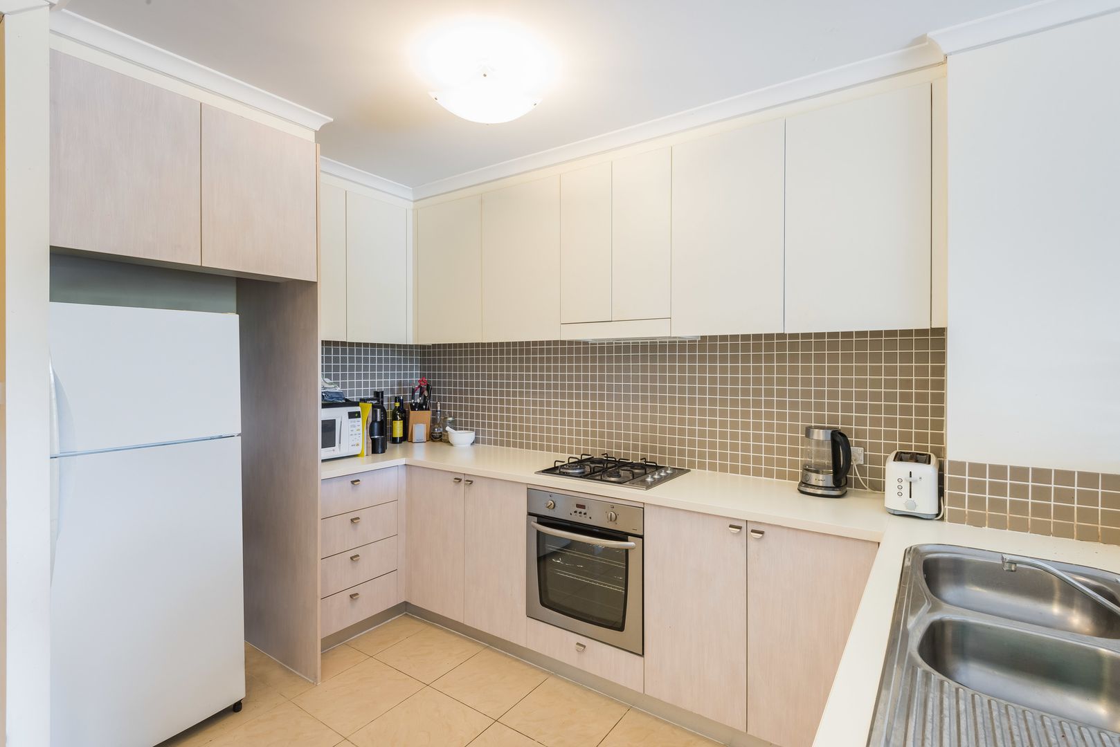 233/80 John White Way Drive, Gosford NSW 2250, Image 2