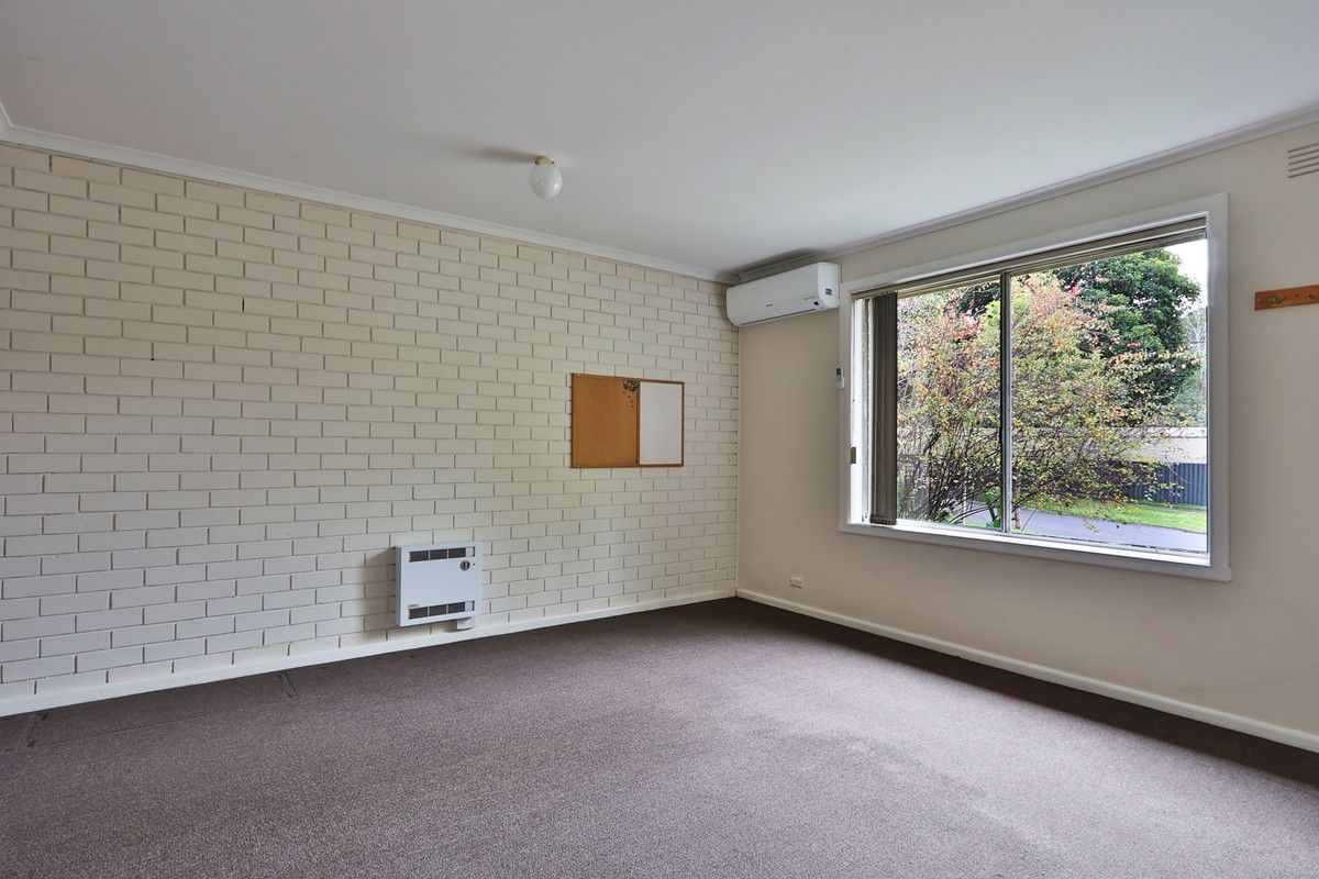 3/6 Stirling Road, Croydon VIC 3136, Image 2