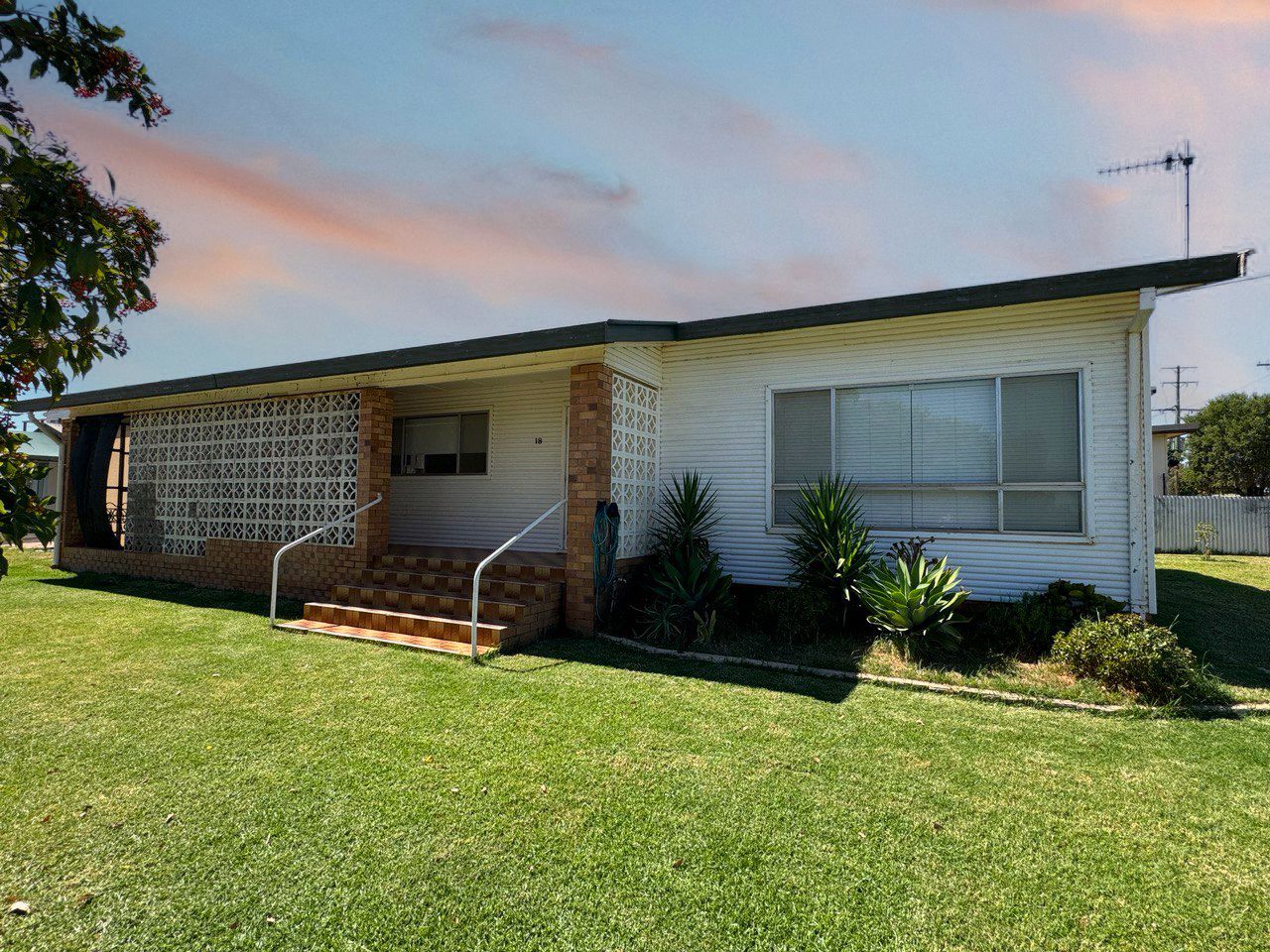 18 Turner Street, Condobolin NSW 2877