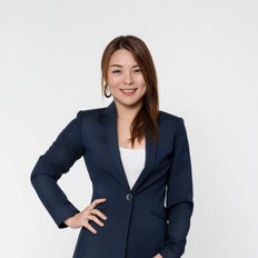 Rachel Pan, Sales representative