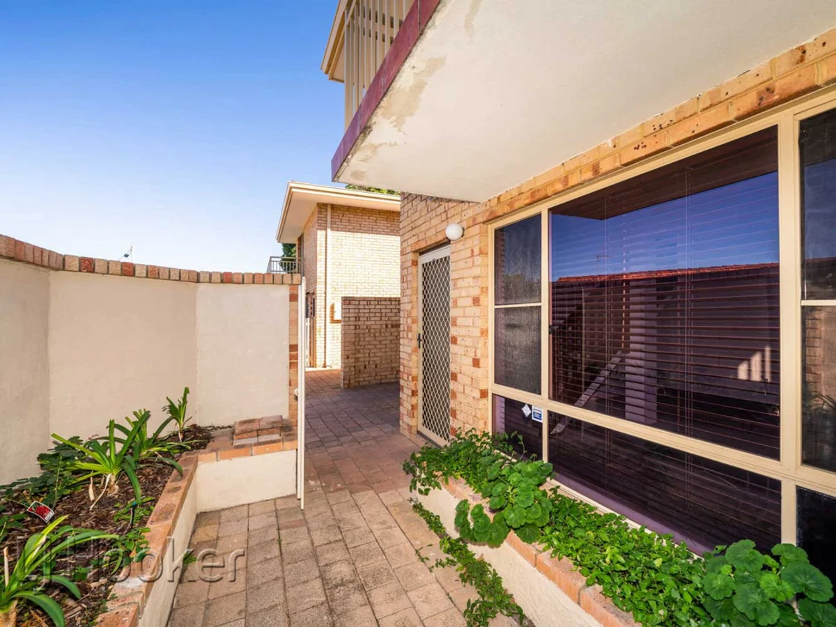 Additional image 23 of 2/24 Kirkham Hill Terrace, Maylands WA 6051